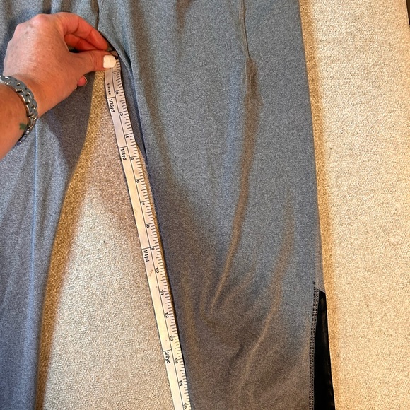 All In Motion gray and black leggings, size L - Picture 2 of 5